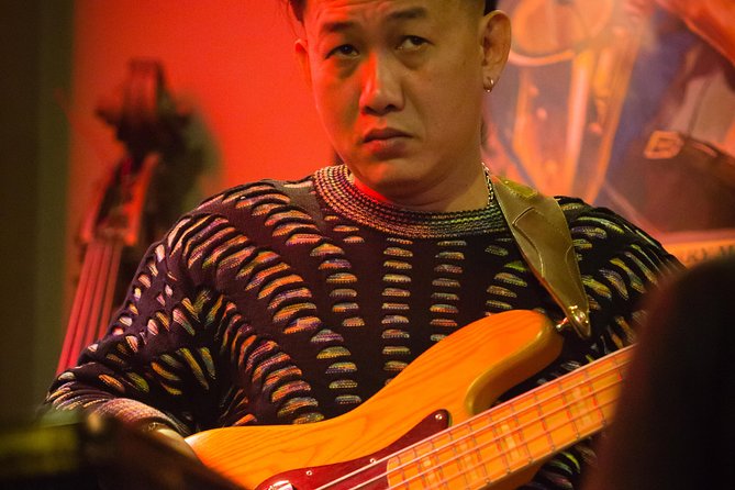 Walking Street Food Tour and Hidden Music - Ta Hien Street and Hanoi’s night rhythm