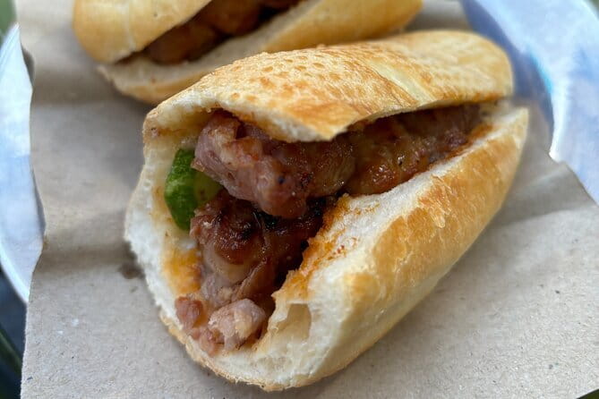 Walking Tour in Hanoi Old Quarter with Street Food & Coffee - What the $40 price includes