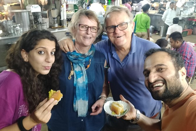 Winner Mumbai Street Food Tour in the World Top 20 by Guardian - Babulnath introduces South Indian and Gujarati flavors