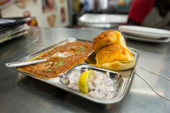 Winner Mumbai Street Food Tour in the World Top 20 by Guardian - Kyani & Co. begins with Irani chai and brun maska