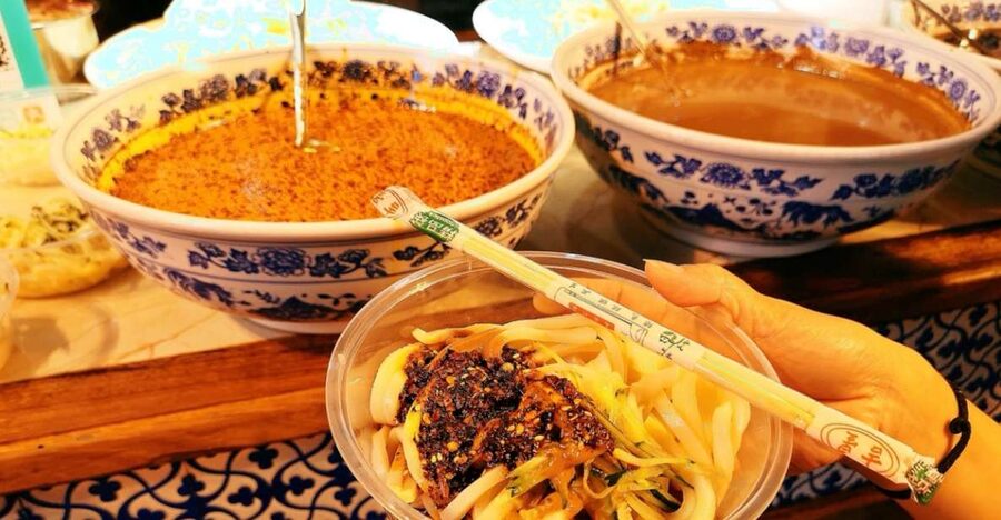 Xi'an Muslim Quarter Night Market Foodie Walking Tour - Key points to know before you book