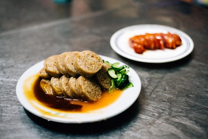 Yansan Night Market Food Tour - Dihua Street adds a sense of place