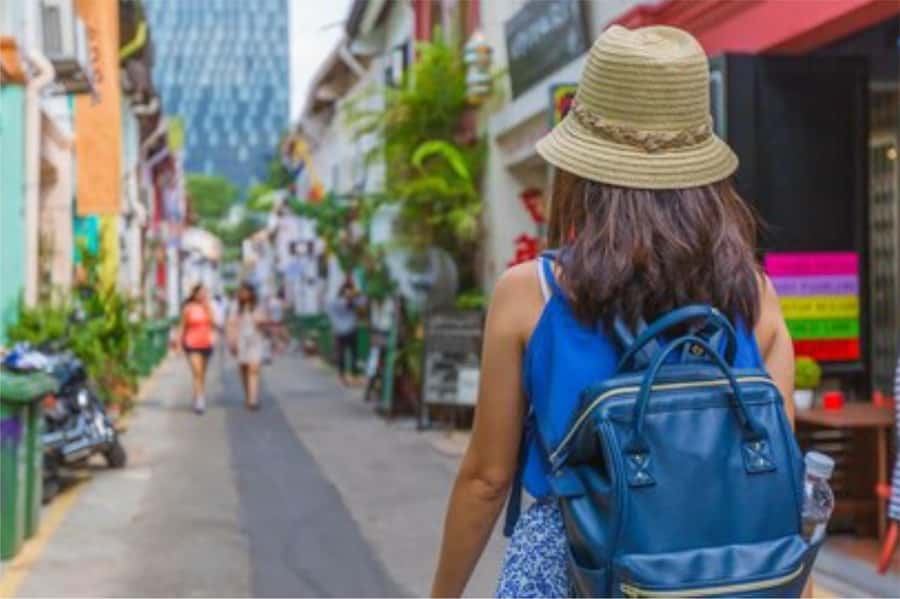 Yogyakarta: 3-Hour Night Walking with Street Food Tasting - Sampling snacks, drinks, and desserts