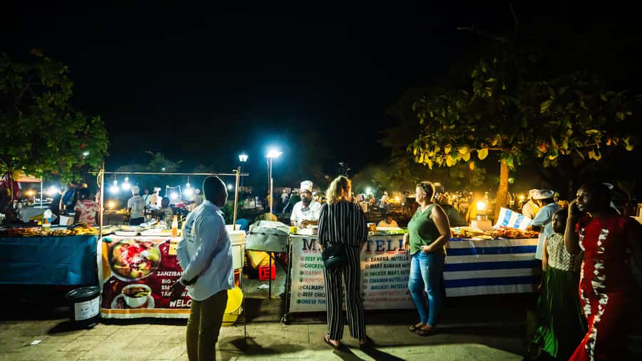 Zanzibar:Stone town Street food market walking tour,transfer - Forodhani Gardens when the sun goes down